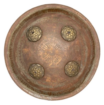 Lot 78 - A SOUTH INDIAN COPPER BUCKLER (PARICHA), 18TH/19TH CENTURY