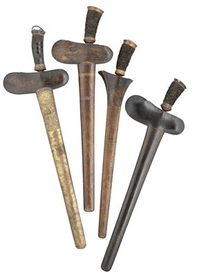 Lot 135 - FOUR SOUTH EAST ASIAN DAGGERS (KRIS), BALI, 19TH CENTURY