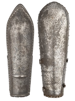 Lot 176 - TWO INDIAN ARM DEFENCES (DASTANA), 17TH CENTURY