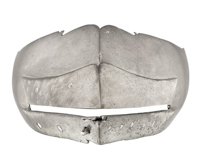 Lot 229 - A SOUTH GERMAN VISOR FOR A CLOSE HELMET, MID-16TH CENTURY