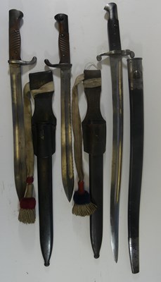 Lot 288 - TWO GERMAN MODEL 1898/1905 SEITENGEWEHR MAUSER BAYONETS