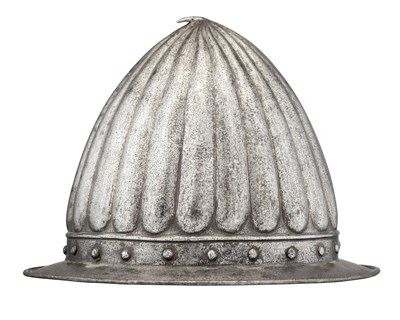 Lot 369 - AN ITALIAN MORION IN THE 'SPANISH' FASHION, EARLY 17TH CENTURY