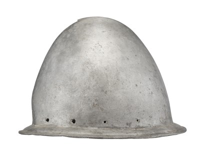 Lot 374 - AN ITALIAN MORION IN THE 'SPANISH' FASHION, CIRCA 1580