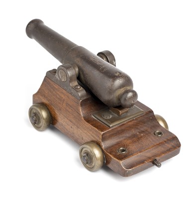 Lot 417 - AN IRON MODEL CANNON OF LATE 19TH CENTURY TYPE, DATED 1935