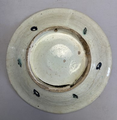 Lot 35 - AN IZNIK DISH, OTTOMAN ANATOLIA, MID-17TH CENTURY