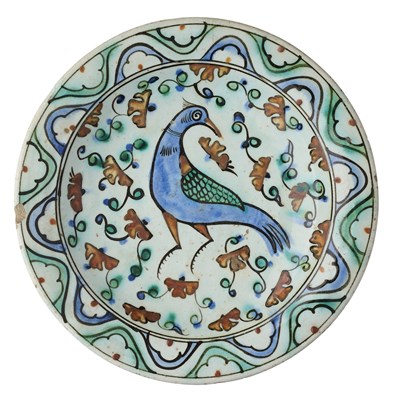 Lot 37 - AN IZNIK DISH, OTTOMAN ANATOLIA, MID-17TH CENTURY