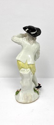Lot 5 - A MEISSEN FIGURE OF THE SNUFF TAKER, CIRCA 1745
