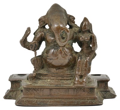 Lot 195 - A BRONZE FIGURE OF GANESHA