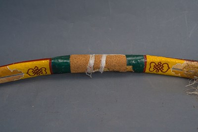 Lot 503 - □ A CHINESE COMPOSITE BOW, QING DYNASTY, 19TH CENTURY; AND A CHINESE BOW BY YANG FUXI OF JU YUAN HAO