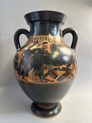 Lot 12 - AN ATTIC BLACK FIGURE AMPHORA, MAINLAND GREECE, CIRCA 540-520 B.C.
