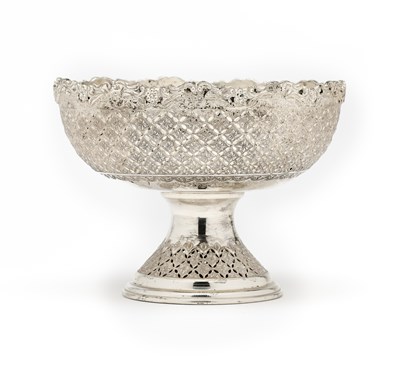 Lot 64 - AN IRANI PEDESTAL SWEETMEAT BOWL, SEYYED HASSAN JOUZDANI, ISFAHAN, LATER 20TH CENTURY