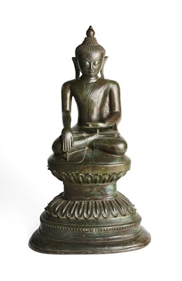 Lot 382 - A BRONZE FIGURE OF BUDDHA, BURMA (NOW MYANMAR), LATE AVA PERIOD, 18TH CENTURY
