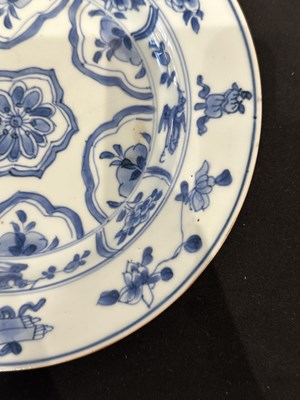Lot 48 - TWO CHINESE EXPORT BLUE AND WHITE PLATES, QING DYNASTY, KANGXI PERIOD (1662-1722)