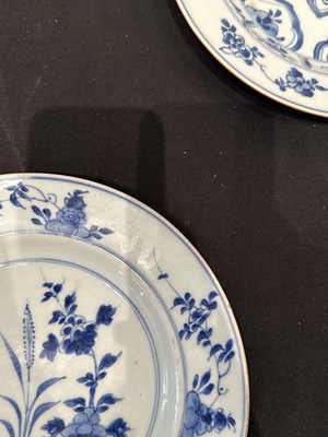 Lot 48 - TWO CHINESE EXPORT BLUE AND WHITE PLATES, QING DYNASTY, KANGXI PERIOD (1662-1722)