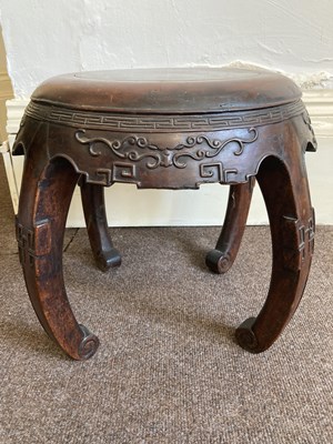 Lot 95 - A RARE SET OF FOUR CHINESE HUALI DRUM STOOLS, QING DYNASTY,  LATE 18TH/EARLY 19TH CENTURY