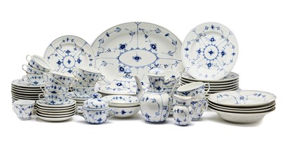 Lot 2 - A ROYAL COPENHAGEN PORCELAIN PART DINNER SERVICE, CIRCA 1970
