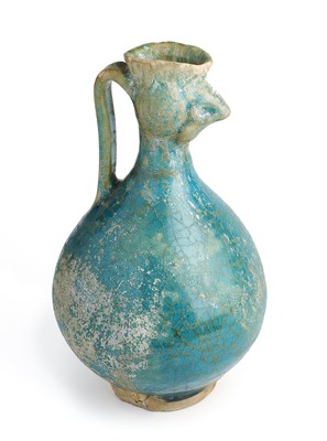 Lot 154 - A KASHAN PEACOCK HEAD EWER, PERSIA, 13TH CENTURY
