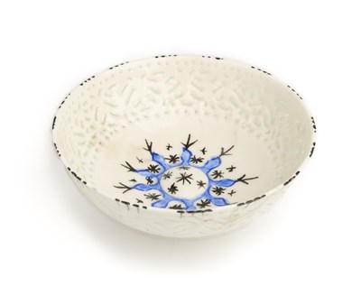 Lot 63 - A SAFAVID GOMBROON POTTERY BOWL, PERSIA, CIRCA 1700