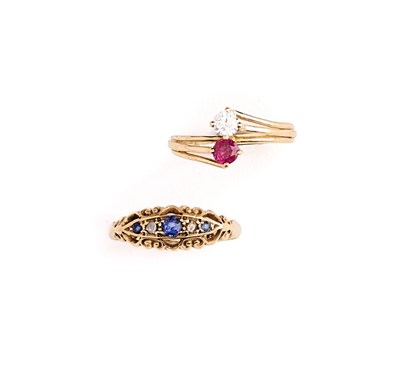 Lot 371 - TWO GEM-SET RINGS