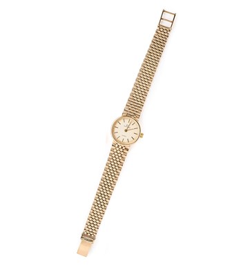 Lot 166 - GARRARD: A LADY'S GOLD BRACELET WATCH, CIRCA 1988