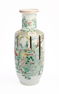 Lot 17 - A CHINESE FAMILLE-VERTE ROULEAU VASE, QING DYNASTY, 19TH CENTURY