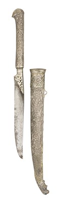 Lot 6 - AN OTTOMAN SMALL SILVER-MOUNTED YATAGHAN DAGGER, TURKEY, MID-19TH CENTURY