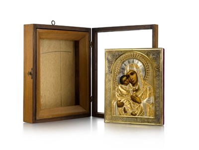 Lot 551 - A RUSSIAN ICON OF THE VLADIMIR MOTHER OF GOD WITH PARCEL-GILT-SILVER OKLAD, MAKER'S MARK GS, MOSCOW, 1908-17