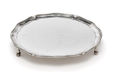Lot 134 - A GEORGE III SILVER SALVER, TIMOTHY RENOU, LONDON, 1791