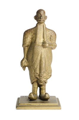 Lot 365 - A BRASS FIGURE OF A KANDYAN NOBLEMAN, NEGOMBO, SRI LANKA, CIRCA 1900