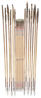 Lot 32 - TWENTY-ONE INDIAN ARROWS (TIR), 18TH/19TH CENTURY