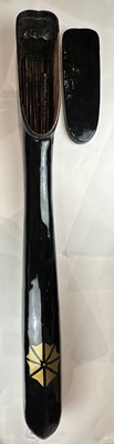 Lot 16 - THREE JAPANESE QUIVERS (UTSUBO) WITH ARROWS, EDO PERIOD