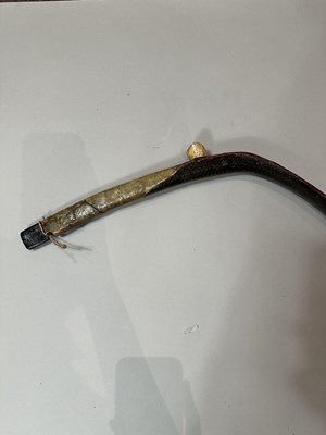 Lot 21 - THREE CHINESE COMPOSITE BOWS, QING DYNASTY, 19TH/20TH CENTURY