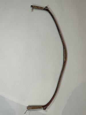 Lot 22 - THREE CHINESE COMPOSITE BOWS, QING DYNASTY, 19TH/20TH CENTURY