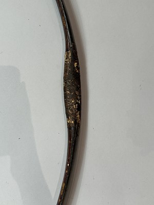 Lot 22 - THREE CHINESE COMPOSITE BOWS, QING DYNASTY, 19TH/20TH CENTURY