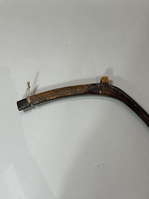 Lot 22 - THREE CHINESE COMPOSITE BOWS, QING DYNASTY, 19TH/20TH CENTURY