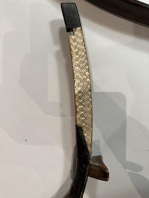 Lot 23 - THREE CHINESE COMPOSITE BOWS, QING DYNASTY, 19TH/20TH CENTURY