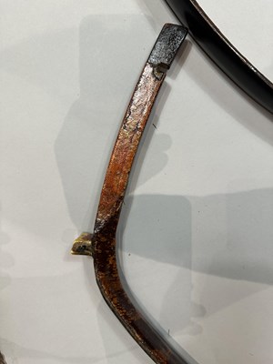 Lot 23 - THREE CHINESE COMPOSITE BOWS, QING DYNASTY, 19TH/20TH CENTURY