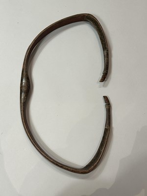 Lot 34 - FOUR INDO-PERSIAN CRAB BOWS, 19TH CENTURY