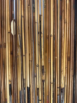 Lot 362 - A LARGE QUANITY OF AFRICAN AND INDIAN ARROWS, 19TH/20TH CENTURY