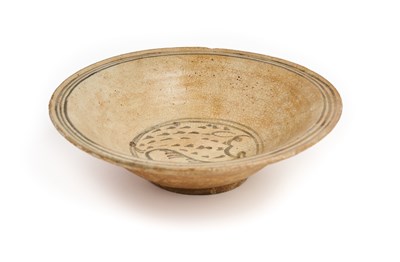 Lot 392 - A SUKHOTAI OR SAWANKHALOK BOWL, THAILAND, 14TH CENTURY