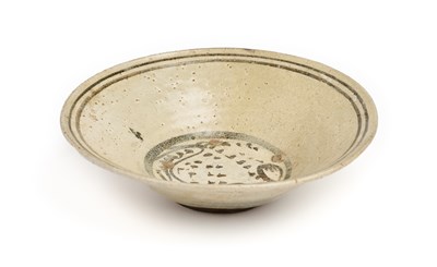 Lot 394 - A  SUKHOTAI OR SAWAKHALOK  BOWL, THAILAND, CIRCA 14TH CENTURY