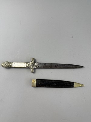 Lot 576 - A SHEFFIELD DIRK FOR THE AMERICAN MARKET, J. LINGARD, PEACROFT, SHEFFIELD, CIRCA 1860