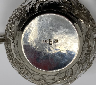 Lot 32 - A CHINESE SILVER MILK JUG AND SUGAR BOWL SET, WANG HING & CO., HONG KONG OR CANTON, CIRCA 1900