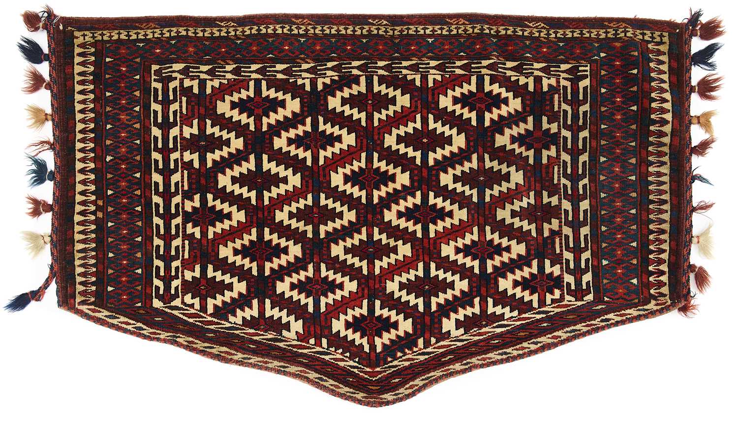 Lot 83 - A YOMUT AZMALYK, WEST TURKESTAN, FIRST QUARTER 20TH CENTURY