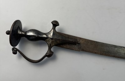 Lot 532 - AN INDIAN SWORD (TALWAR), 19TH CENTURY