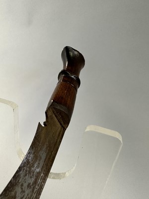 Lot 524 - THREE NEPALESE KUKRI KNIVES, LATE 19TH/20TH CENTURY