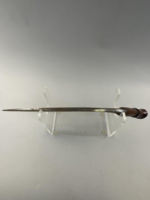 Lot 524 - THREE NEPALESE KUKRI KNIVES, LATE 19TH/20TH CENTURY