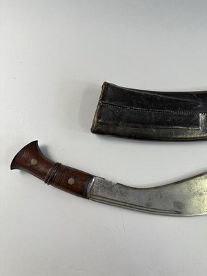 Lot 524 - THREE NEPALESE KUKRI KNIVES, LATE 19TH/20TH CENTURY