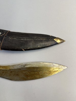 Lot 524 - THREE NEPALESE KUKRI KNIVES, LATE 19TH/20TH CENTURY