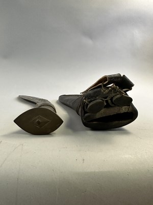 Lot 524 - THREE NEPALESE KUKRI KNIVES, LATE 19TH/20TH CENTURY